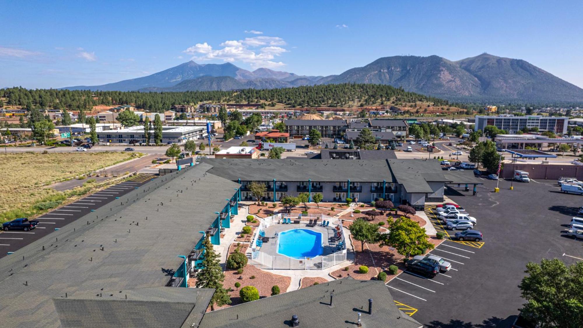 Hotel Elev8 Flagstaff I-40 Exit 198 Butler Ave Kültér fotó