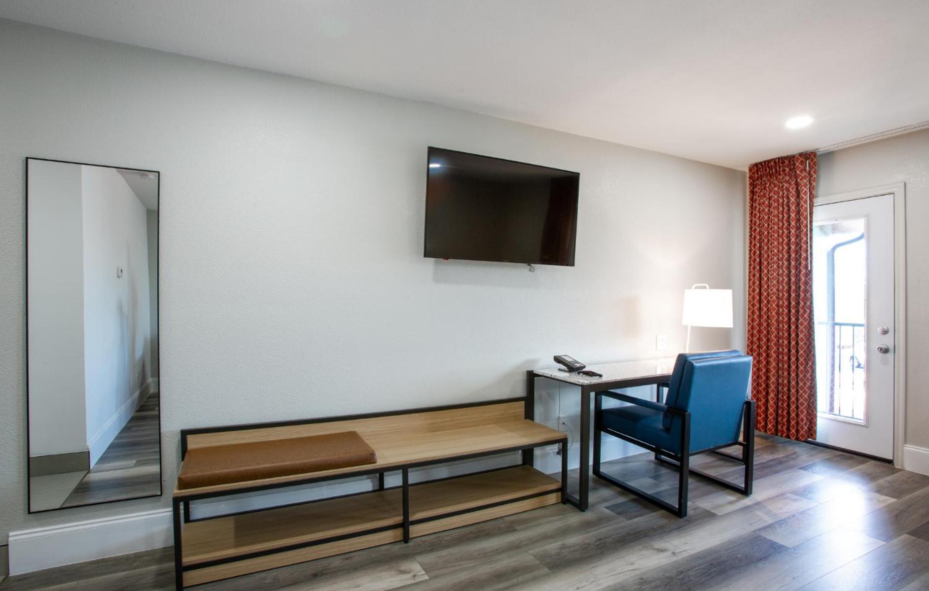 Hotel Elev8 Flagstaff I-40 Exit 198 Butler Ave Kültér fotó